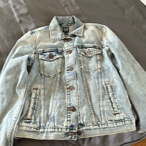 Women’s denim jacket